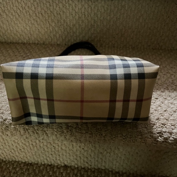 Burberry small lunch bag tote - Picture 2 of 9